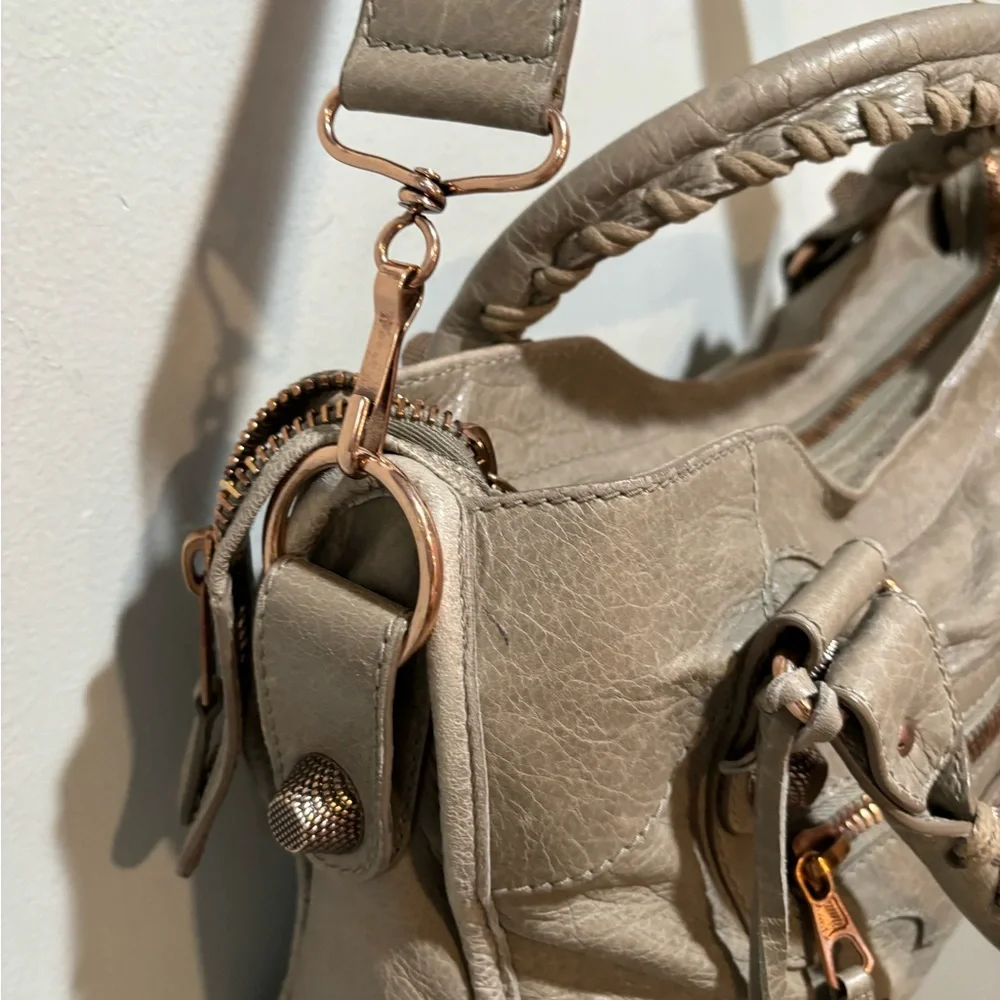 Balenciaga City Handbag - Picture 5 of 16